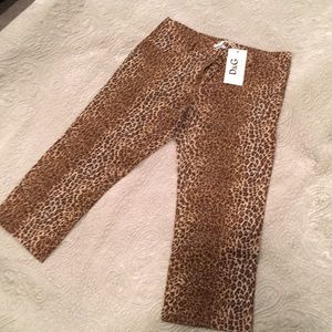 D&G beach wear capri